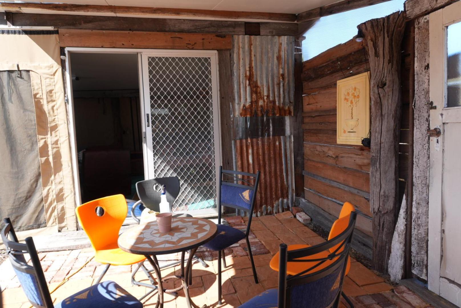 Silversprings Spa Retreat Pet Friendly Cottages And Glampings Metricup Екстер'єр фото