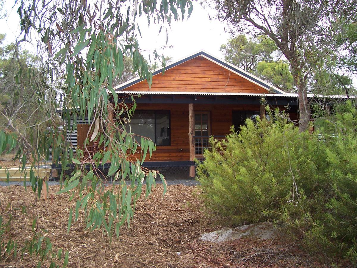 Silversprings Spa Retreat Pet Friendly Cottages And Glampings Metricup Екстер'єр фото